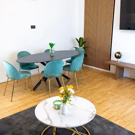 Apartman Lake, Dolce - 2 & Vista Duomo *