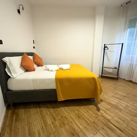 Lake, Dolce - 2 & Vista Duomo *